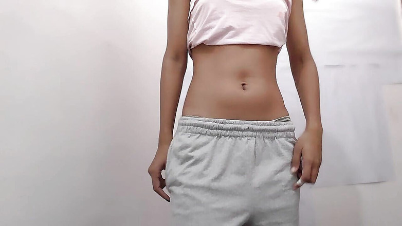 desigirl93: Desi krásná školačka masturbuje na videohovoru