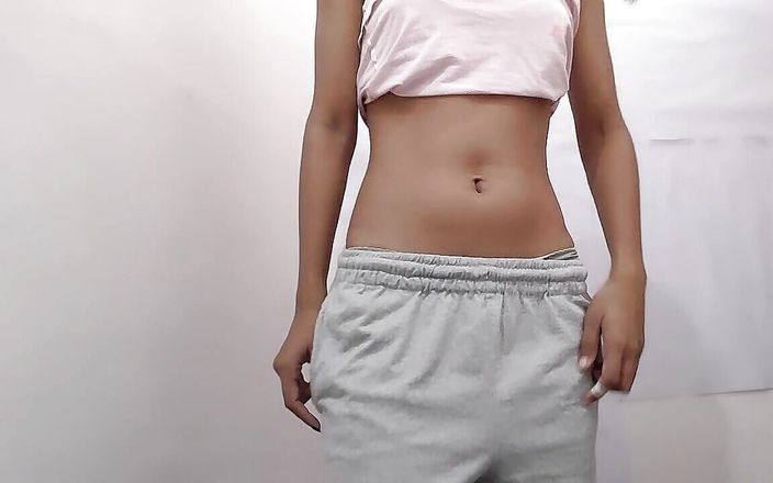 desigirl93: Nữ sinh Ấn Độ xinh đẹp thủ dâm trên cuộc gọi điện video