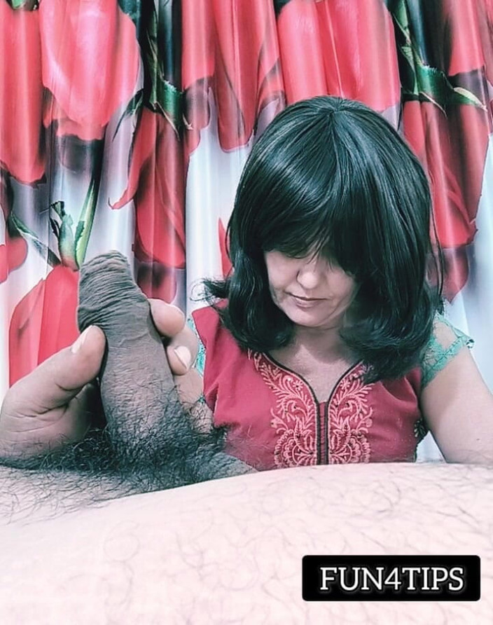 Bolly Karma: Připravte se na to, že budete svedena ohromující děvkou manželkou