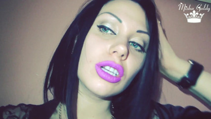 Goddess Misha Goldy: Purple kisses and licks
