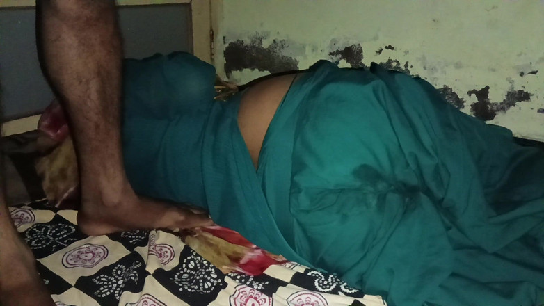 Bhabhi UP: Vesnice v Dillí bhabhi Gharelu Indie