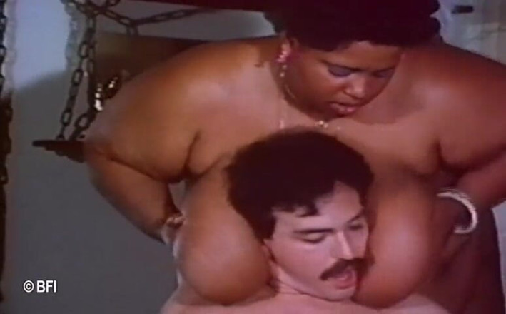 Vintage bedtime stories: The black mumba - Working hard