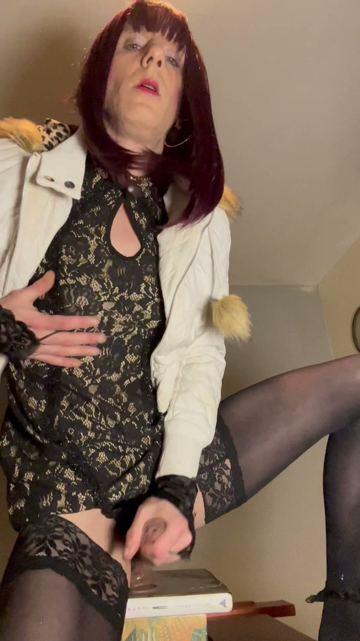 Jessica silk: Jess Jeździ Dildo