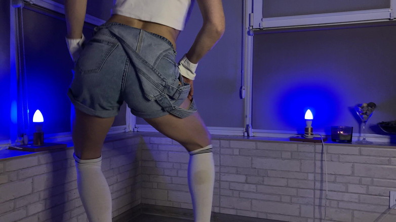 teentiabeanie: セクシーなホワイトニーソックスカム3