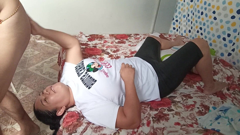 Valkyrieandluigy: Esposa Mamando Rico