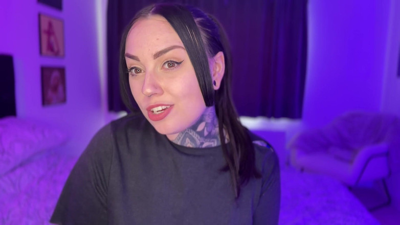 Miss Valentina: Zamčený v Cudnosti pro spratku