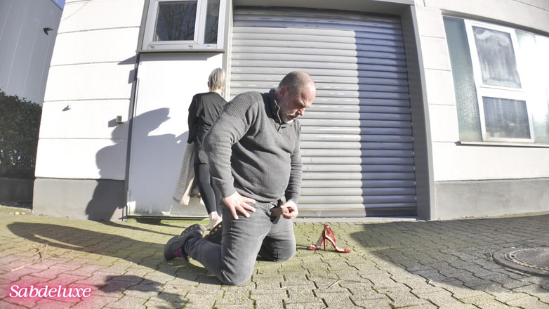 Sabdeluxe: Venkovní setkání nohou