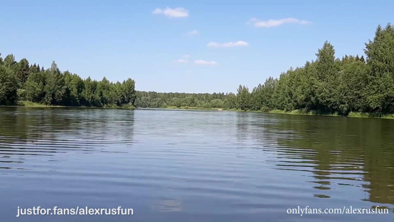 AlexRusFun: 야외에서 텐트에서 자지를 따먹는 십대