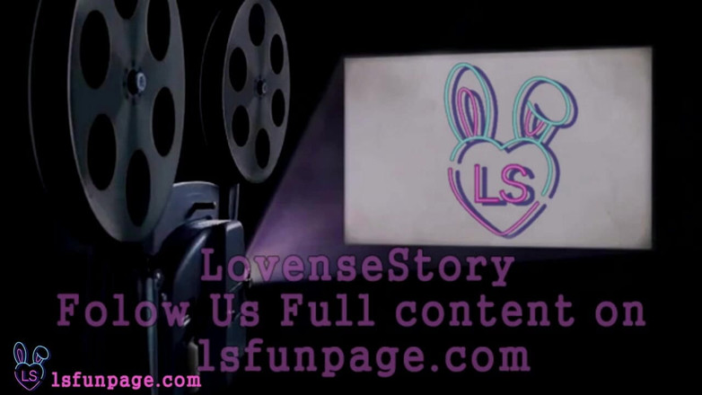 TheloveStory: Linda garota se agradando na cama