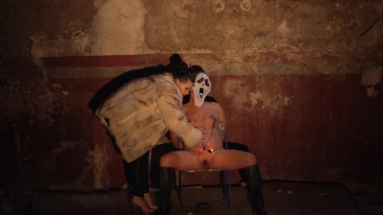 Miss Alessa Milano: Halloween Kerzenwachs Spiele