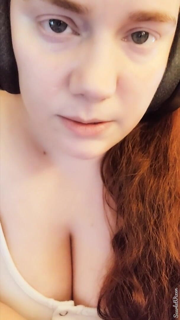 Scarlet Vixen: Casual Hidžáb zasáhne