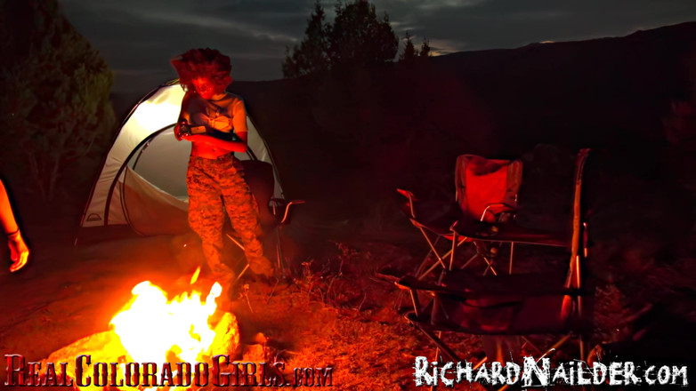 Richard Nailder Hardcore: Pengalaman seks lesbian pertama si cewek imut rambut merah dan...