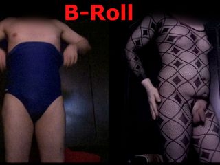 Tobi: B-roll: baju renang khusus orang dewasa dan catsuit tryon di...