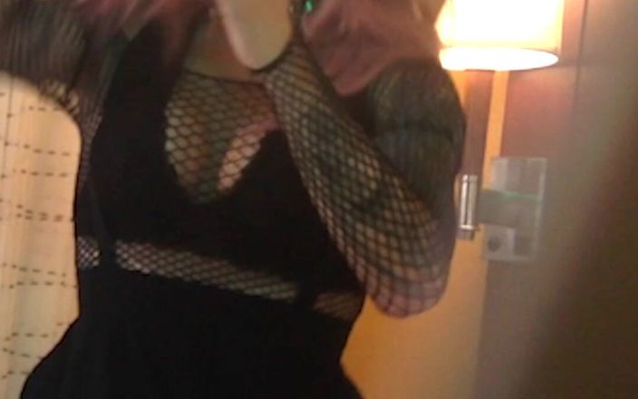 Jake Grand the man: Goth sissy jade madison schwanz tief in den hals - zusammenstellung 7
