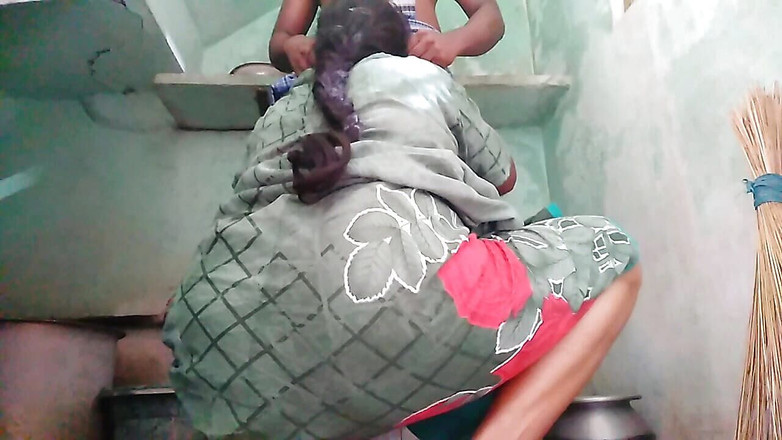 Priyanka314: Desi Priyanka tetička Pěkný blowjop sex