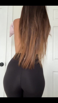 Getting Dressed for the Gym, Do You Like My Outfit?