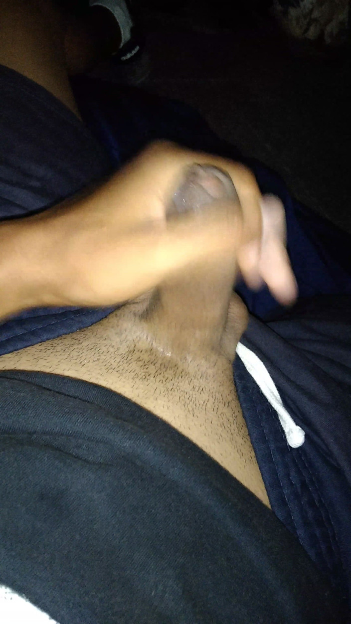 AlexAlejandro13: Trong khi đó, tại nhà