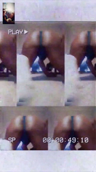 BLKV3RS: Transmisie CD neagră