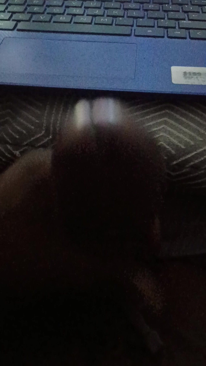 Good Darkness: Velký čůrák