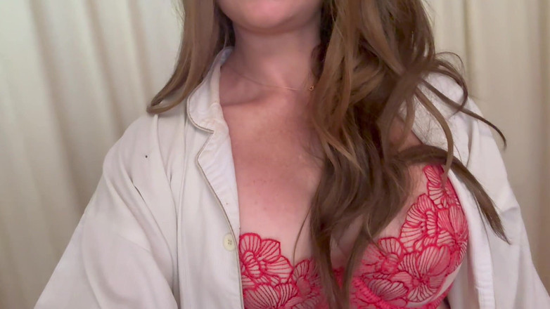 OnlyIsolde: Dirty Talking Horny Housewife JOI W Pussy Close-ups