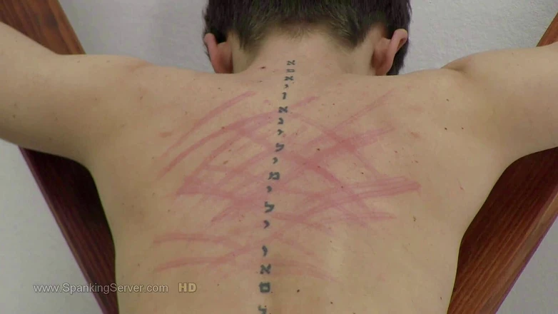 Spanking Server: Sasha bare back punishing