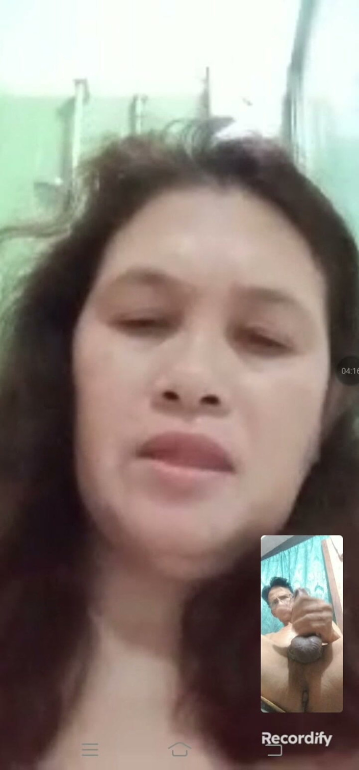 amadorrivera: Vídeo chamada para minha esposa Ldr de Dubai
