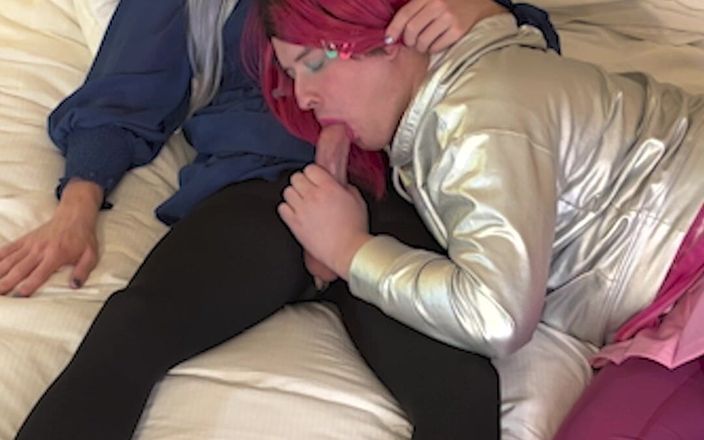 Sissy Bailey Wilde: Dewi femboy yang cantik mendapat blowjob dari trans kelsey master -...