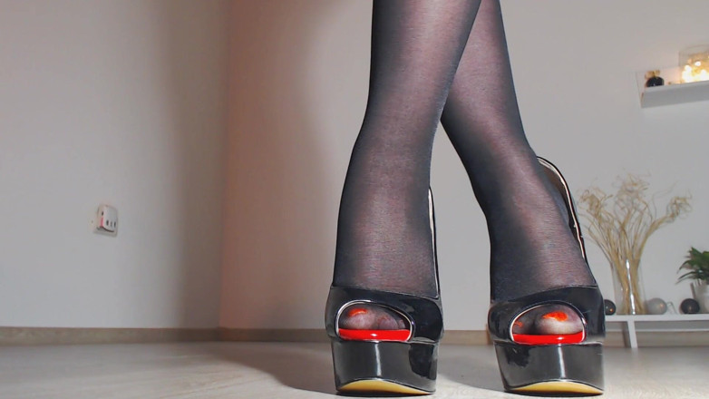 LegsOnHeels: Унікальна пара платформ, які мені подобається дражнити