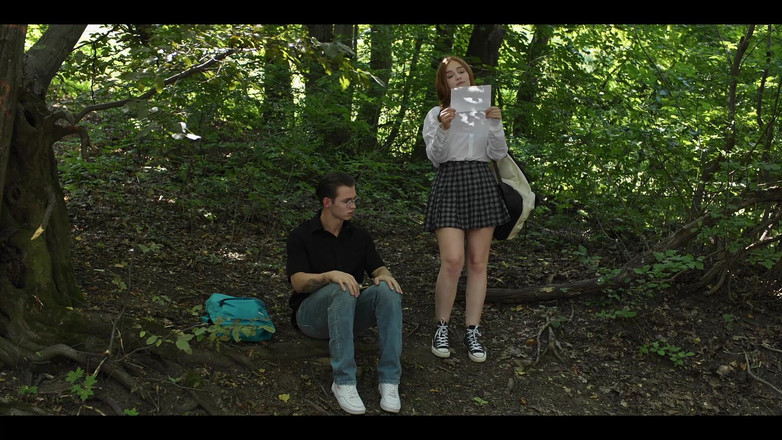 Freeze.xxx: धमकाने वाली को धमकाया जाता है