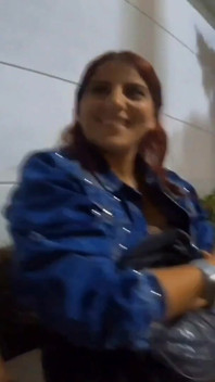 Puttana guarda chi la scopata che ho visto stasera al centro commerciale ha dato a quella ragazza latina il cazzo hardcore - Jhodez1