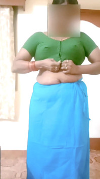 Desi Indian Tamil BBW Wife Nude Tease Big Boobs Ass Hairy Pussy Saree Wearing! Renuraj