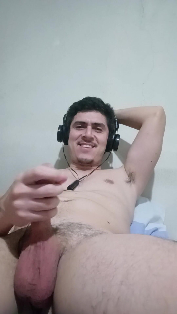 Tabasco Jake: Hezký hřebec honí velkého bílého ptáka
