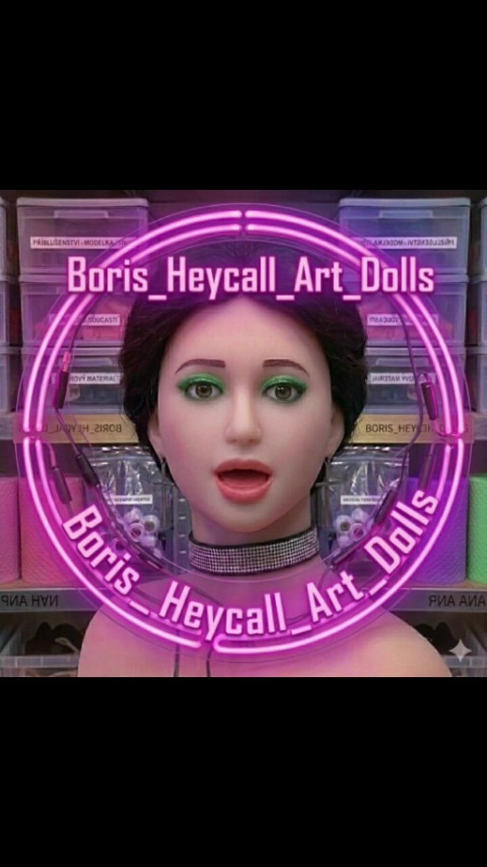Boris Heycall Art Dolls: ความโรแมนติกสีน้ําเงินจากสีบลอนด์เย้ายวน