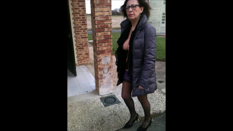 Intim422a: Noémie Exhib Hivernale