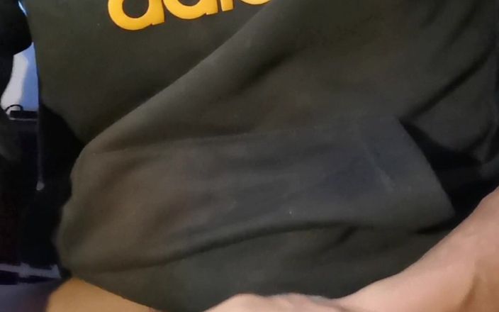 Costiro: Gay Amateur Homemade Solo Handjob ( Cum)