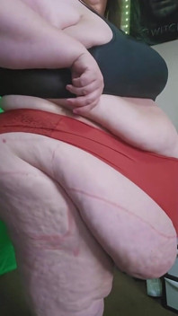 SSBBW Giantess Walking in Tight Red Panties