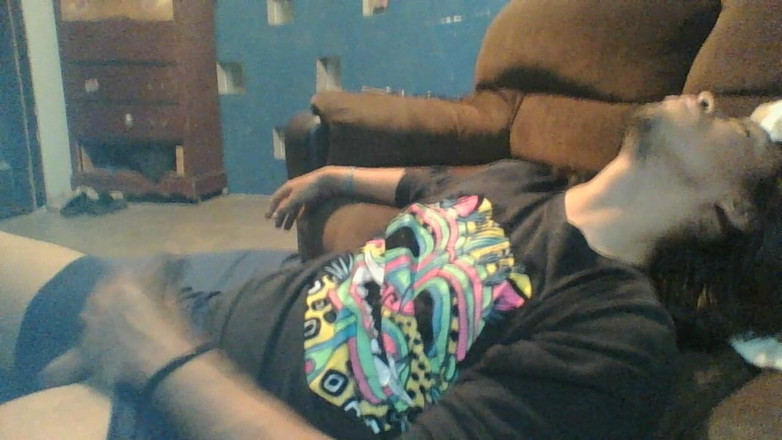 AlexAlejandro13: キャップを掴んで、あなたのものにして