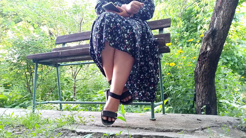 OurFetishLife: Stygg MILF är tillräckligt kåt för att göra en hemlagad porrfilm...
