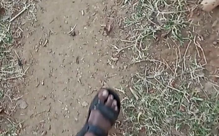 Sweet Indian cock: Дезі село в домашній ванній кімнаті дружина жорсткий секс
