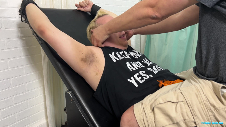 Ticklish Chubs: Achilles Balas Dendam sama Matt