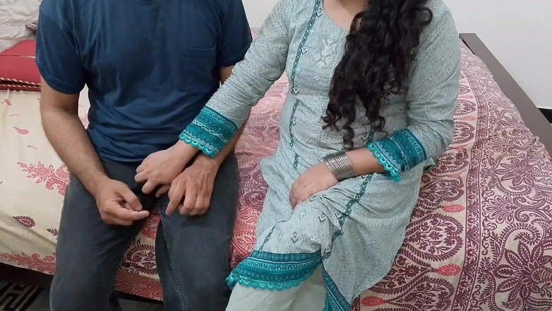 QueenbeautyQB: The Indian Stepmother Suddenly Called Home and Asked Everything