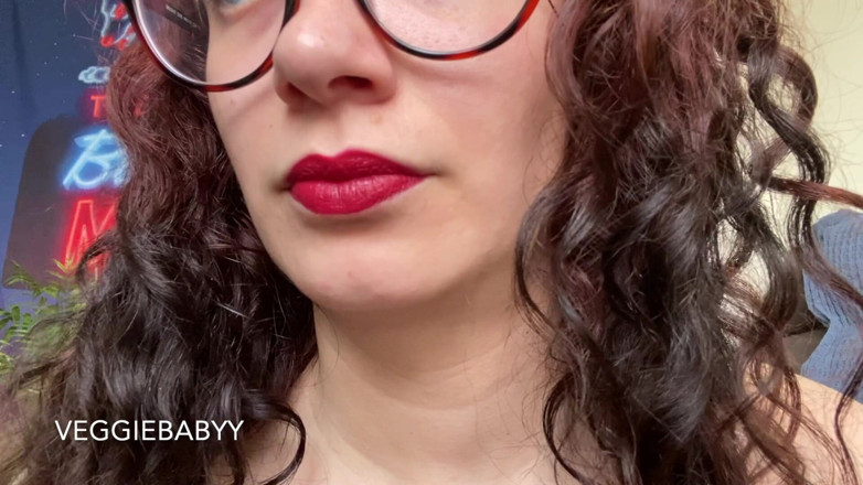Veggiebabyy: Provando tutti i miei rossetti