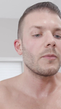 Er mag es, mit Codey Steele, Sidra sage zu beobachten