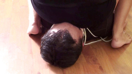 Femdom Austria: Duo pro Richieho sezení na obličeji