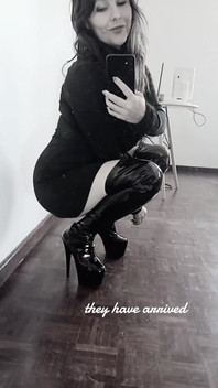 Moje nové boty dorazily!