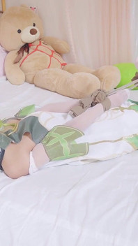Grass God Naxi Da Stocking Bondage and Domination