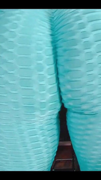 Sexydea, behaarte muschi squirten