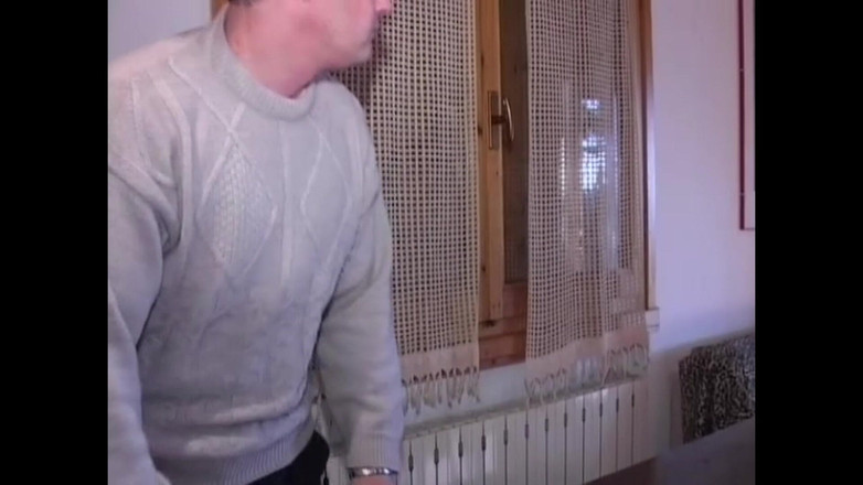 Big Bamboo Trans: Siapa awak?