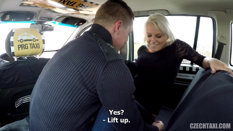Czech Taxi: Bystig blond