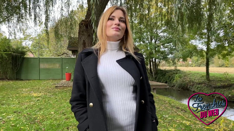 The Frenchies of the web: Rose, a Young Girl, Has Sex in Front of a...